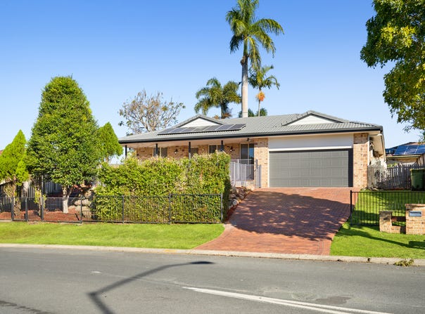 3 Galapagos Way, Pacific Pines, Qld 4211