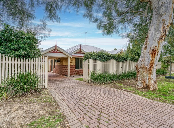 1/32 Holmesdale Road, Woodbridge, WA 6056
