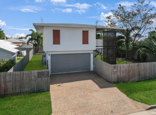 2/60 Meenan Street, Garbutt, Qld 4814