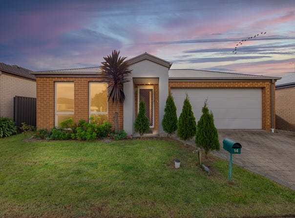 14 Orchard Valley Avenue, Pakenham, Vic 3810