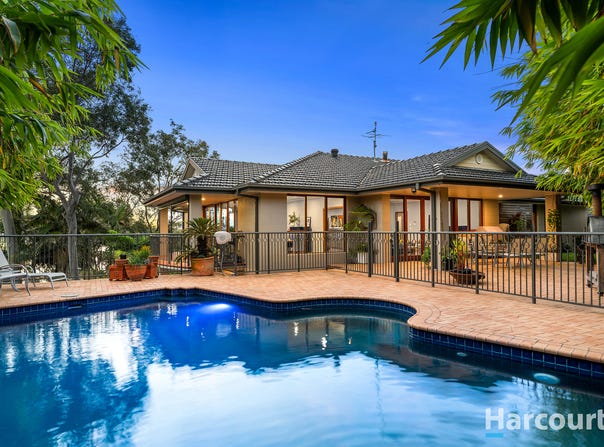25 Pannamena Crescent, Eleebana, NSW 2282