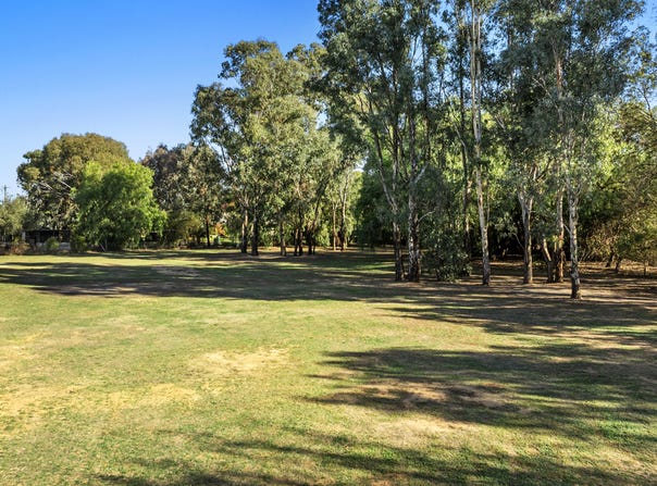 12A QUEEN STREET, Avenel, Vic 3664