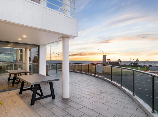 3/36 Esplanade, Brighton, Vic 3186