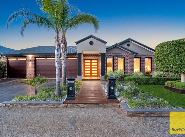 15 Empire Drive, Hoppers Crossing, Vic 3029