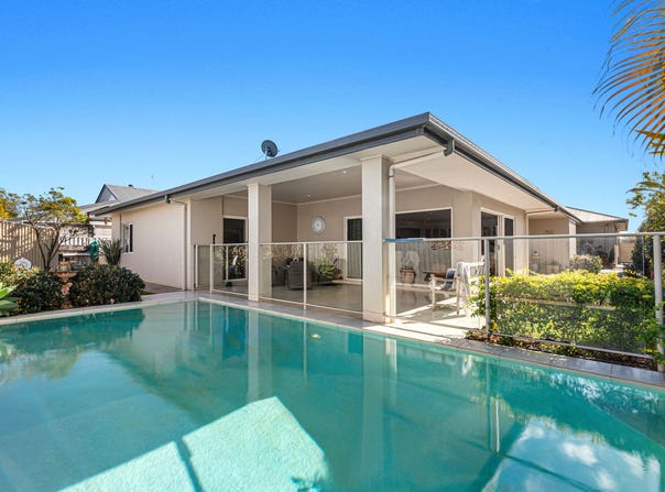 5 Landsdowne Street, Pelican Waters, Qld 4551