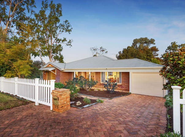 22 Southern Terrace, Connolly, WA 6027