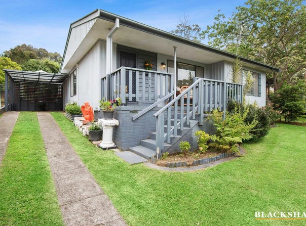 15 Pleasurelea Drive, Sunshine Bay, NSW 2536