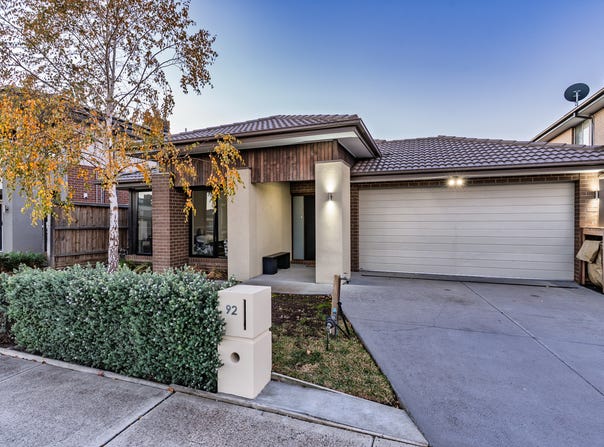 92 Evesham Dr, Point Cook, Vic 3030