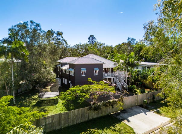10 Canowindra Court, South Golden Beach, NSW 2483
