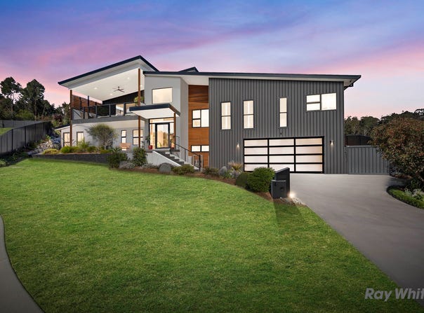 4 Reedy Place, Malua Bay, NSW 2536