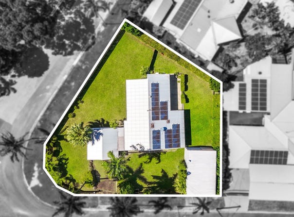 208 Jensen Street, Edge Hill, Qld 4870