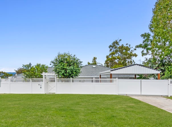 10 Lillian Crescent, Ashmore, Qld 4214