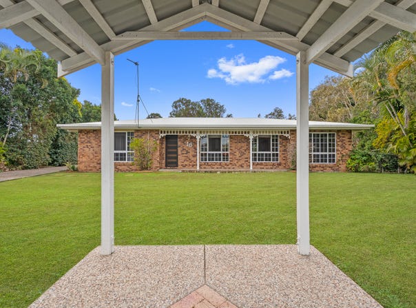 16 Layde Court, Urangan, Qld 4655
