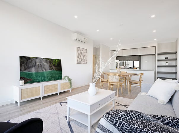 308/8 Aviators Way, Penrith, NSW 2750