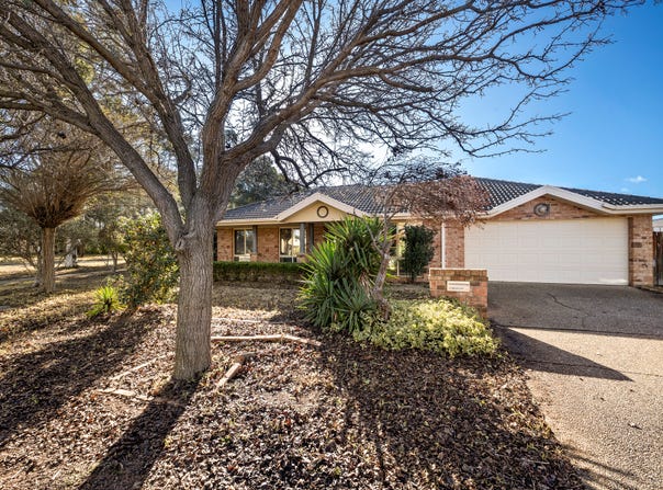 26 Bondfield Street, Gungahlin, ACT 2912