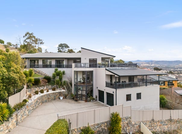43 Clem Hill Street, Gordon, ACT 2906