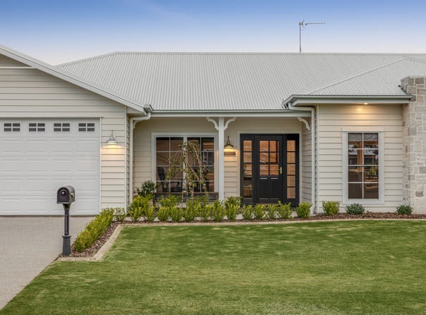 22 Linus Street, Highfields, Qld 4352