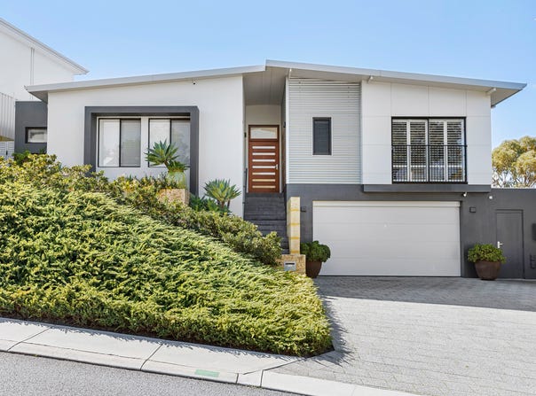 33 Gnobar Way, Mullaloo, WA 6027