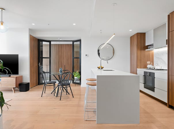108/28 Linacre Road, Hampton, Vic 3188