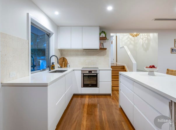 12 Lergessner Street, Biggera Waters, Qld 4216