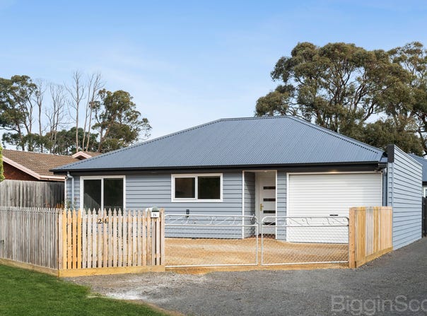 24 Reed Street, Creswick, Vic 3363