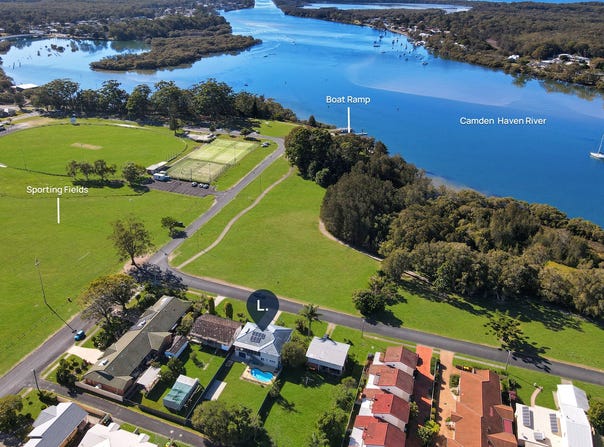 16 McLennan Street, Laurieton, NSW 2443