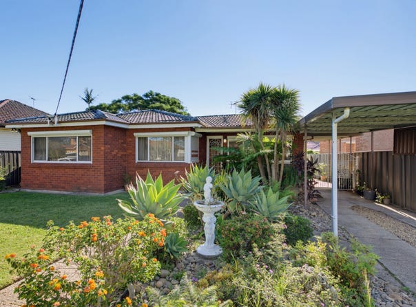 6 McCrossin Avenue, Birrong, NSW 2143