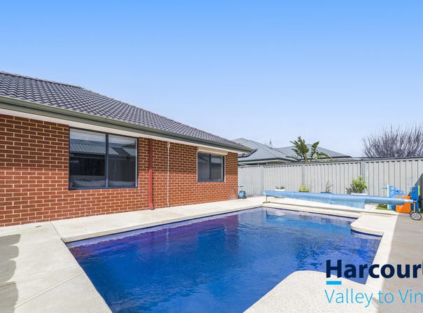 111 Marden Grange, Aveley, WA 6069