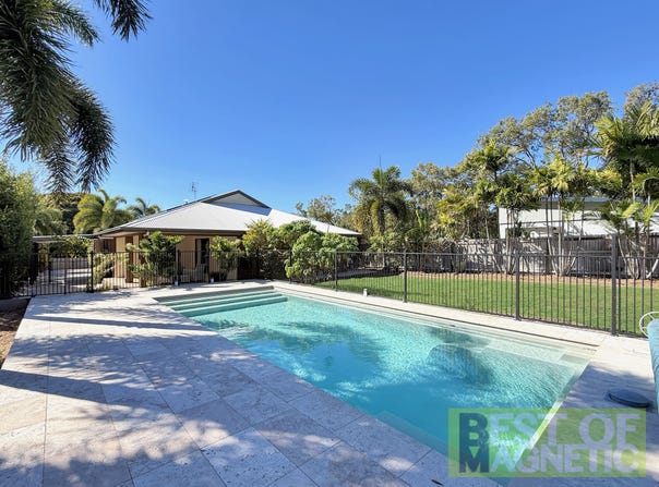 86 Gifford Street, Horseshoe Bay, Qld 4819