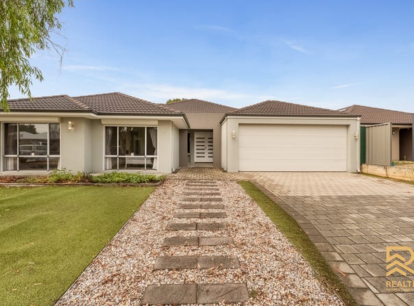 43 Blacksmith Street, Queens Park, WA 6107
