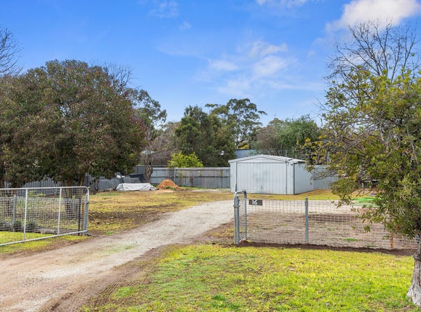 16 Robinson Street, Nagambie, Vic 3608