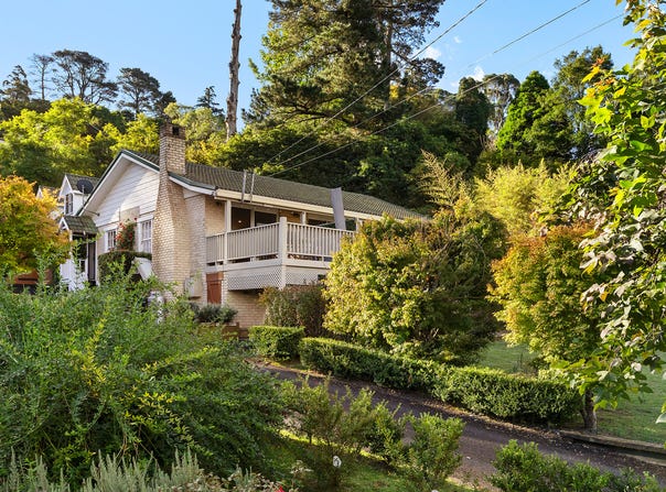 13 Frederick Place, Kurrajong Heights, NSW 2758