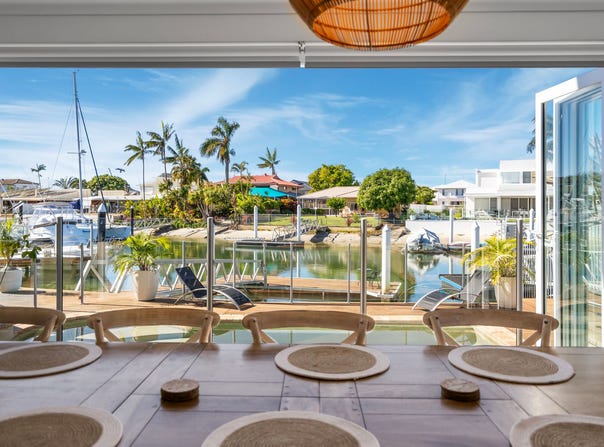 27 O'Grady Drive, Paradise Point, Qld 4216