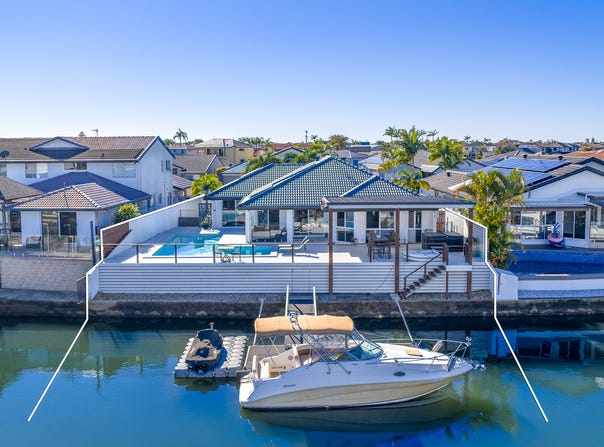 100 Sundance Way, Runaway Bay, Qld 4216