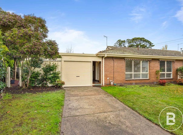 7 Chevron Court, Lake Wendouree, Vic 3350