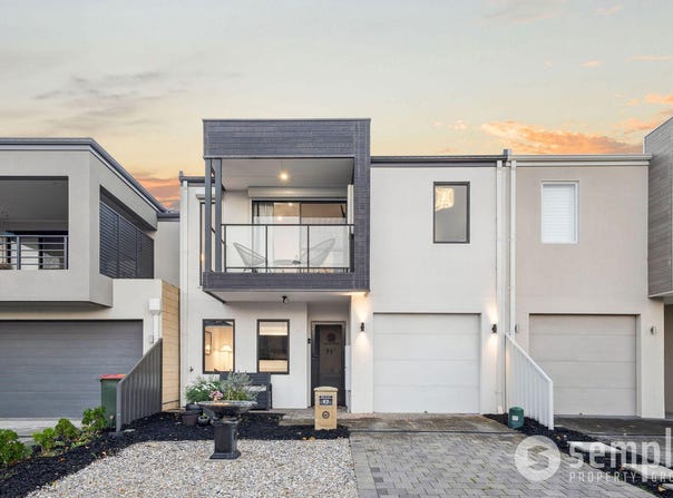 97 Wintergreen Crescent, Treeby, WA 6164