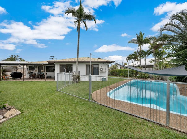 2 BRYNN COURT, Rasmussen, Qld 4815