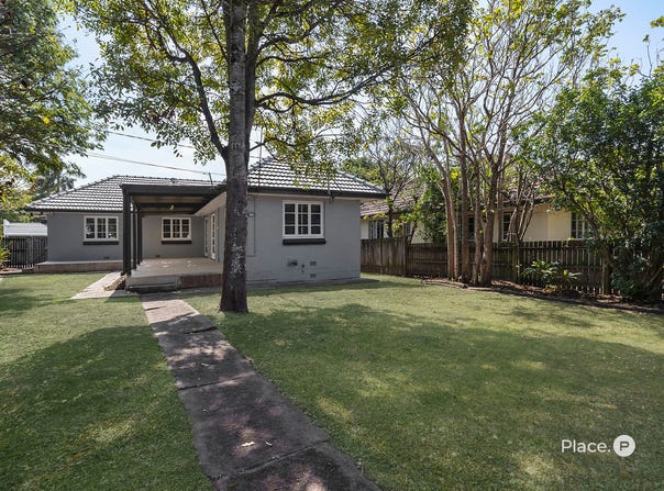 102 Junction Road, Morningside, Qld 4170