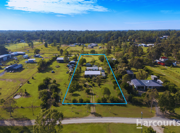 35 Linneus Street, Owanyilla, Qld 4650