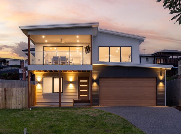 16 Mako Drive, San Remo, Vic 3925
