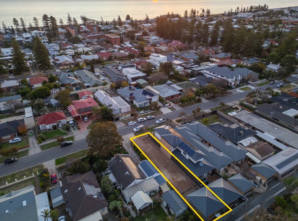 40 Swan Street, Grange, SA 5022