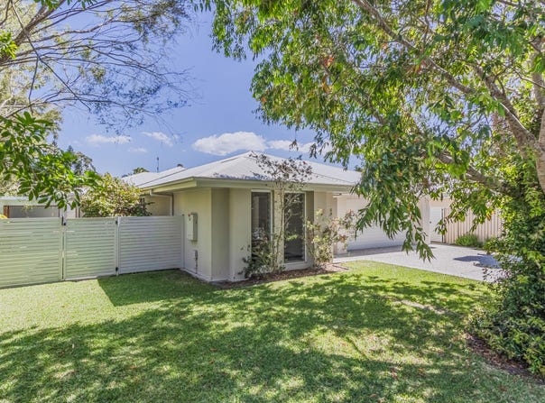 96 Sugar Glider Drive, Pottsville, NSW 2489