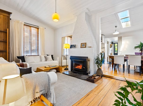 57 Govetts Leap Road, Blackheath, NSW 2785