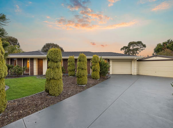 18 Patterson Court, Paralowie, SA 5108