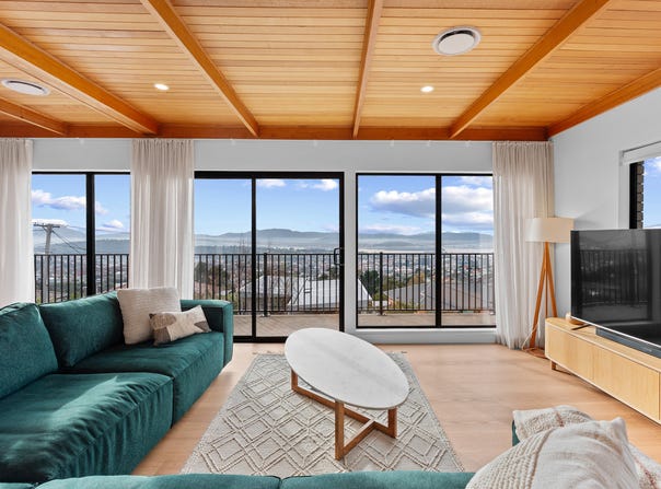 4 Kirval Court, West Hobart, Tas 7000