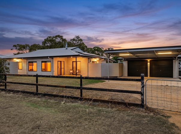 30 Maryvale Street, Hendon, Qld 4362