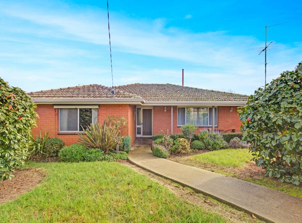36 Smith Street, Leongatha, Vic 3953