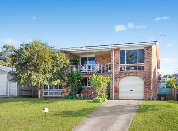 15 Carroll Avenue, Mollymook Beach, NSW 2539