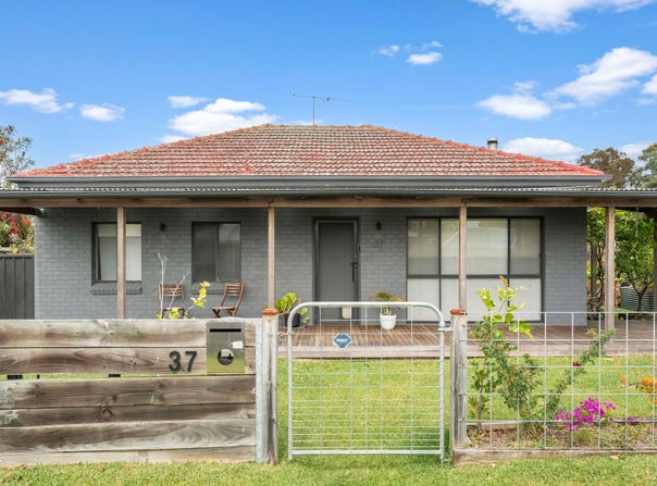37 Thornton Avenue, Mayfield West, NSW 2304