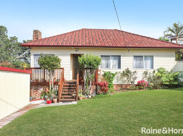 12 Mount Street, Mount Saint Thomas, NSW 2500